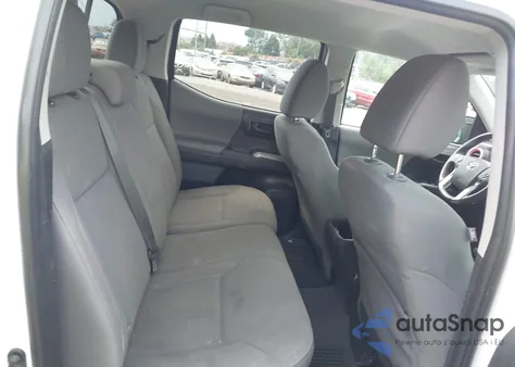 2023 Toyota Tacoma Sr5 V6 z USA, uszkodzony, nr VIN 3TMCZ5AN8PM629216